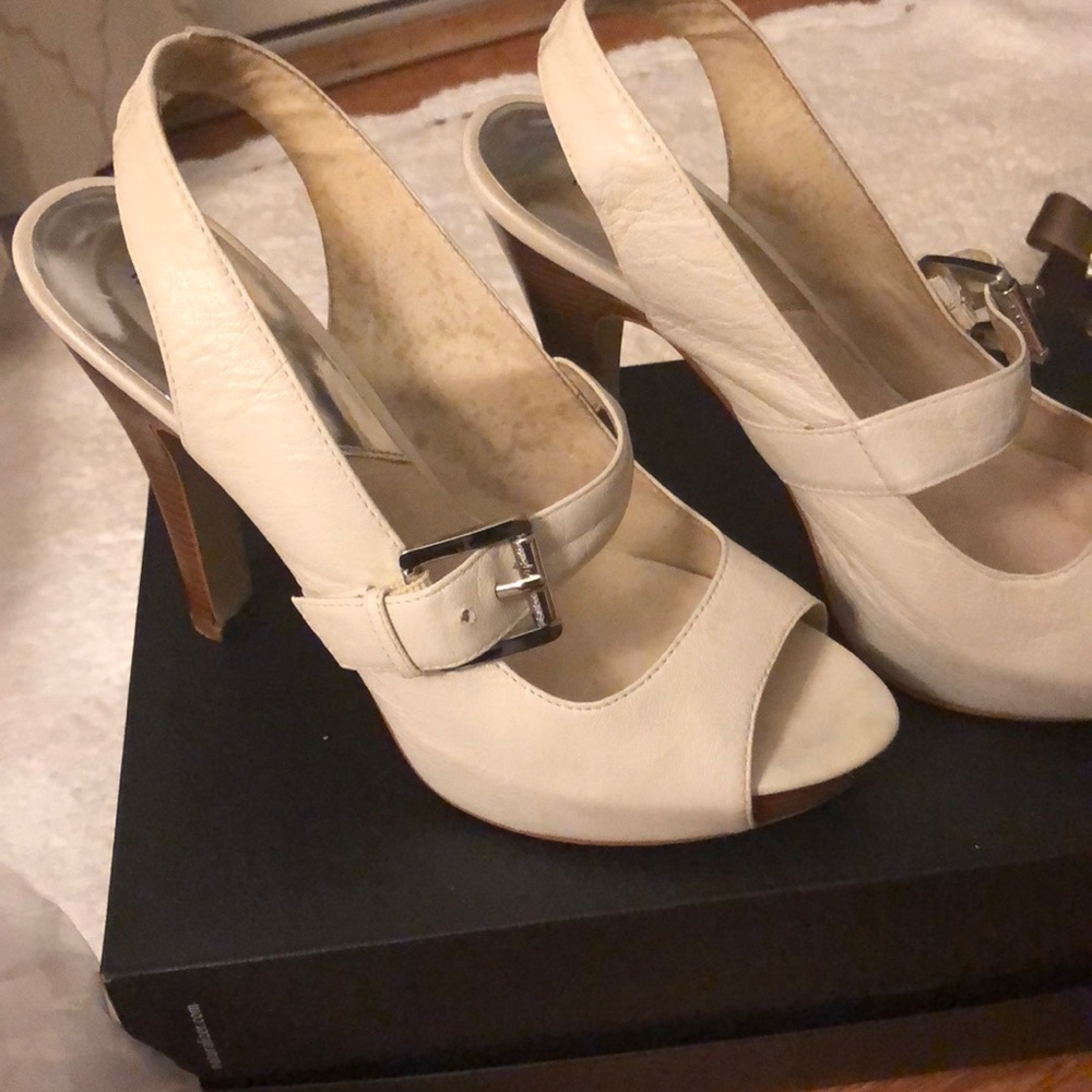 White or off white not sure super comfy
